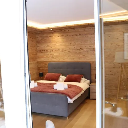 Apartment Bel Studio Au Coeur De Crans-Montana *